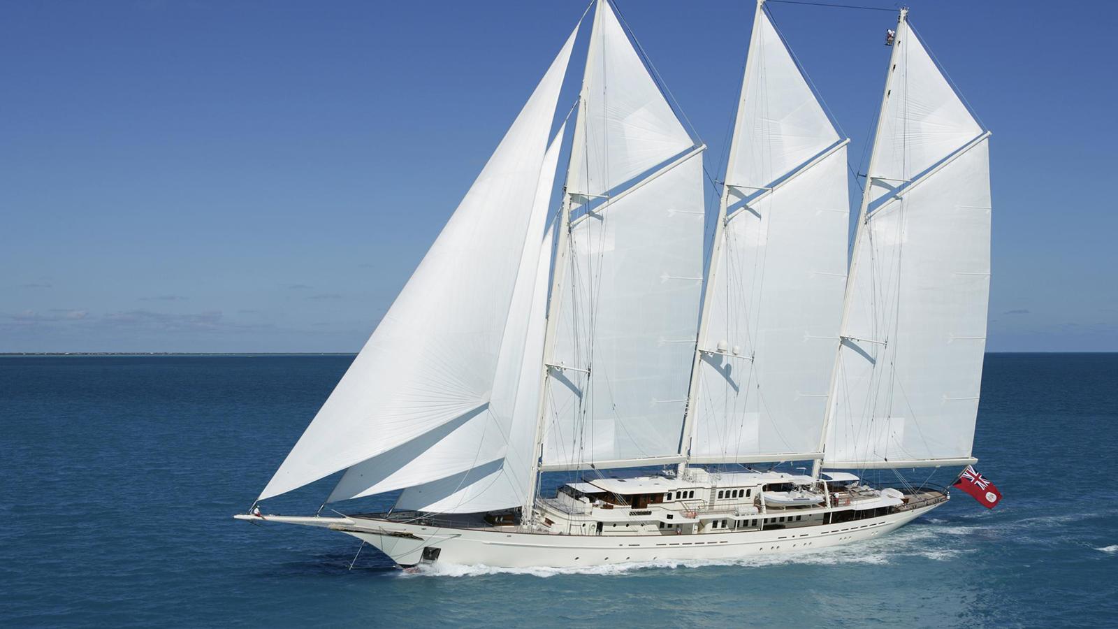 athena-super-yacht-sailingboat